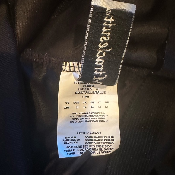 NWT Miraclesuit Extra Firm Sexy Sheer Shaping Bodybriefer
Size 22W - Picture 5 of 8